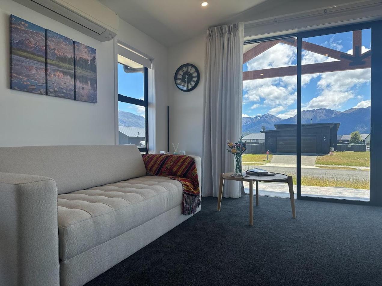 Holiday Home In Beautiful Te Anau Luaran gambar